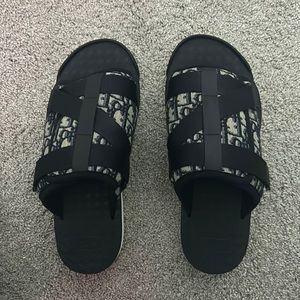 WORN A COUPLE TIMES
